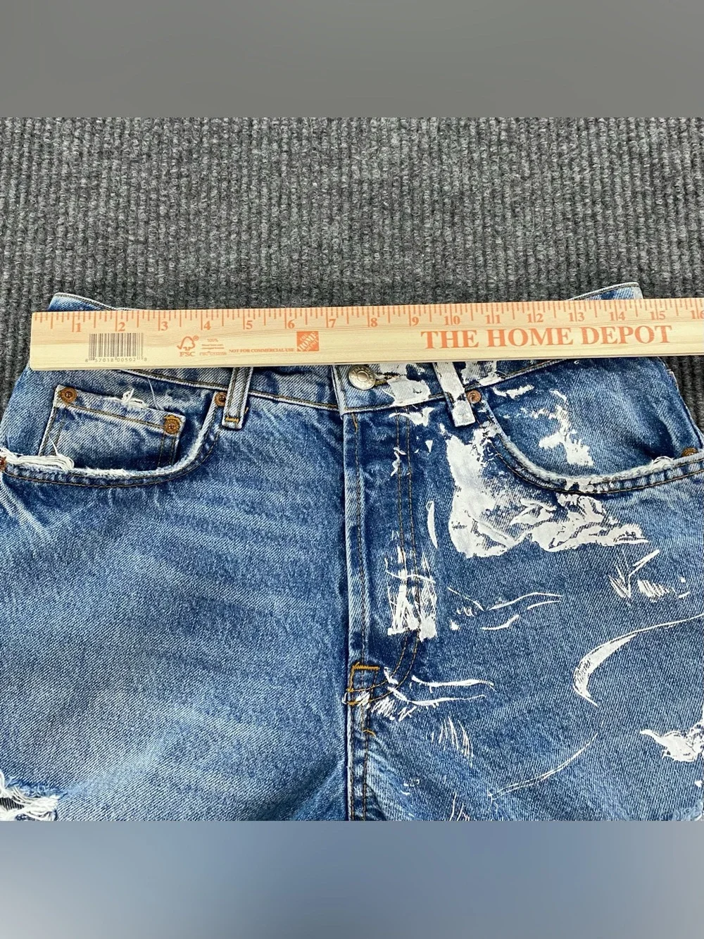 Zara Men's Renaissance Printed Distressed Jeans Size 29
